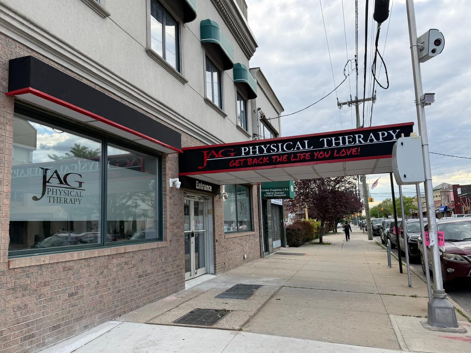 Walkway awning with printed valance for JAG Physical Therapy