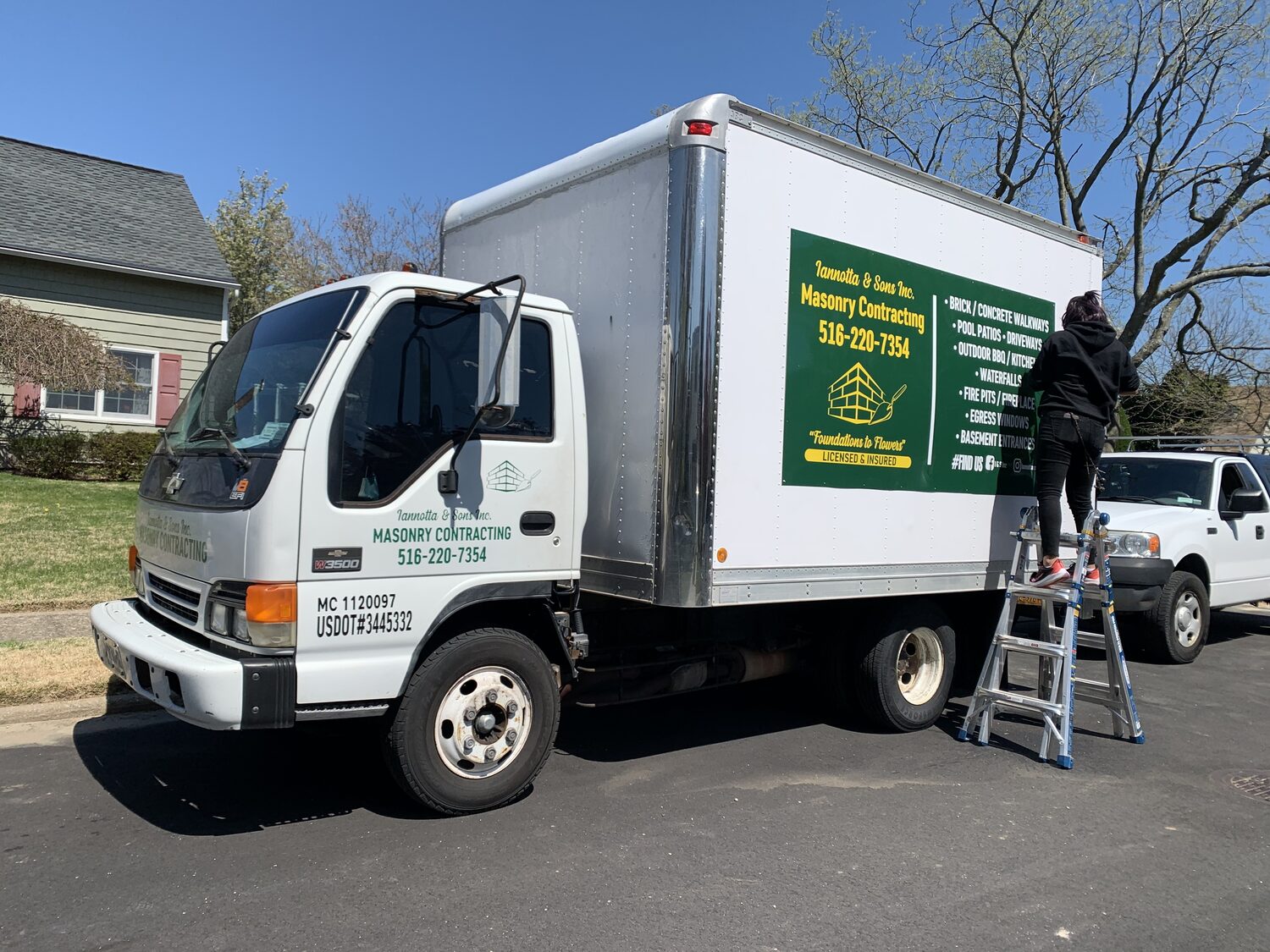 Box truck lettering for Iannotta & Sons