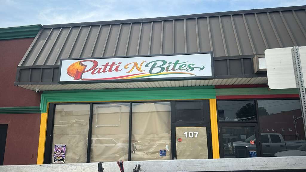 Light box sign for Patti N Bites